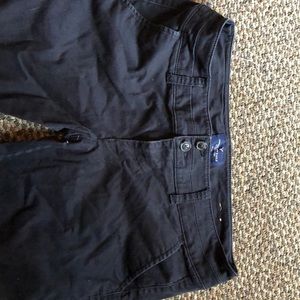 American Eagle Size 6 Black Khaki/Dress Pants